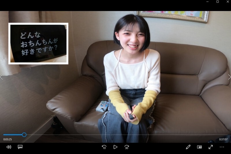 FC2-PPV-4817442 一名女員工被熱情地親吻，她濕潤的私處也得到了充分的刺激，因為